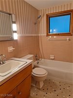 250 Sycamore Street, Duncan Falls, OH 43734