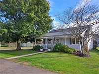 250 Sycamore Street, Duncan Falls, OH 43734