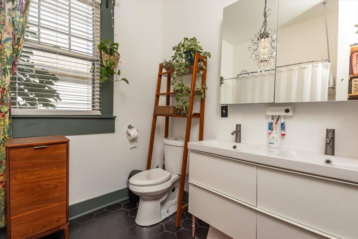 1955 Felix Ave, Memphis, TN 38104