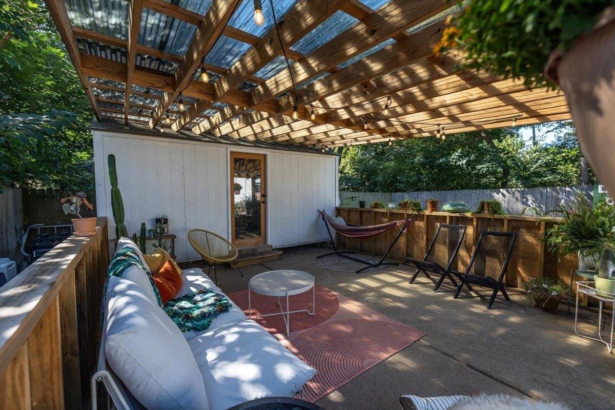 1955 Felix Ave, Memphis, TN 38104