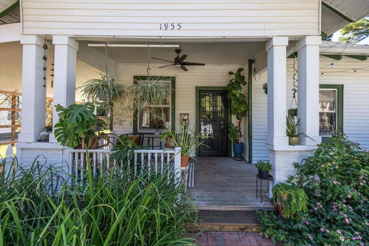 1955 Felix Ave, Memphis, TN 38104