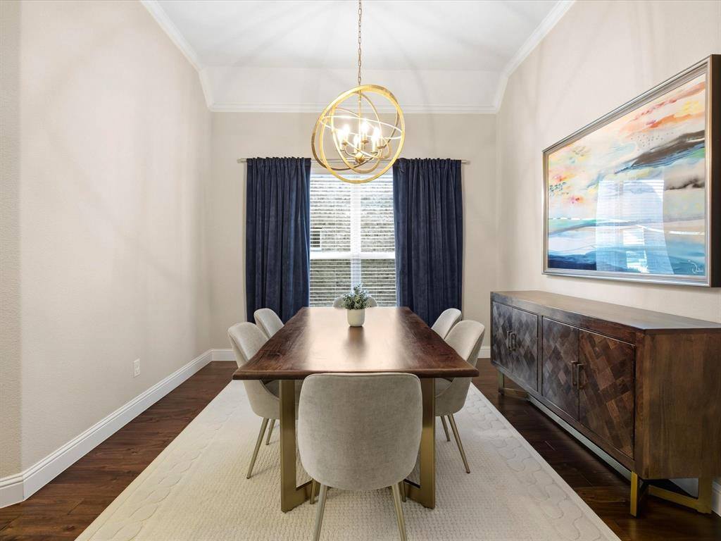 410 Bentley Drive, Midlothian, TX 76065