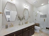 410 Bentley Drive, Midlothian, TX 76065