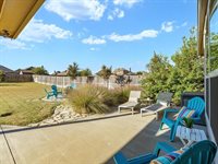 410 Bentley Drive, Midlothian, TX 76065