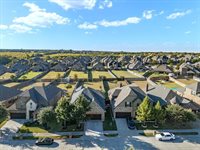 410 Bentley Drive, Midlothian, TX 76065