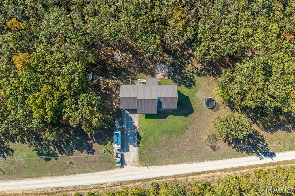 14060 Country Lane, Dixon, MO 65459