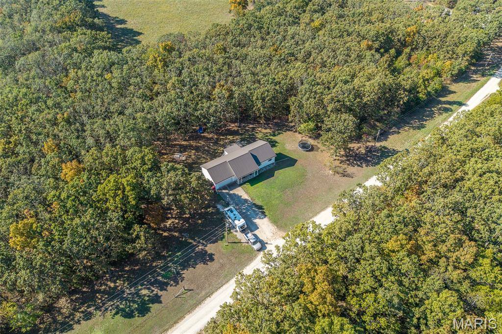 14060 Country Lane, Dixon, MO 65459