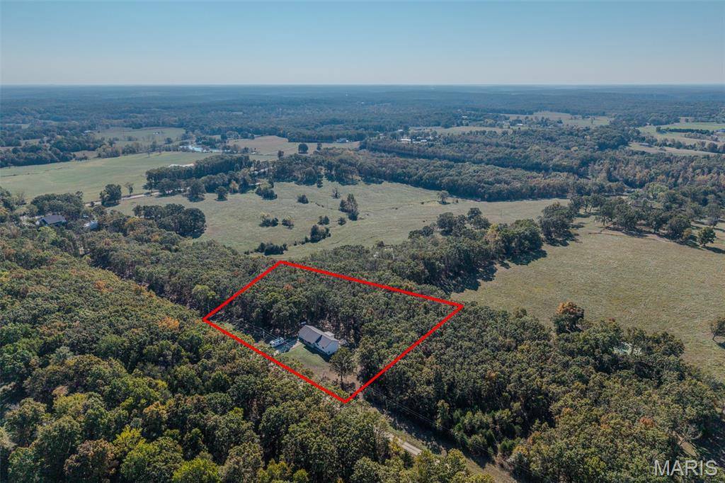 14060 Country Lane, Dixon, MO 65459