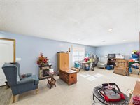 14060 Country Lane, Dixon, MO 65459