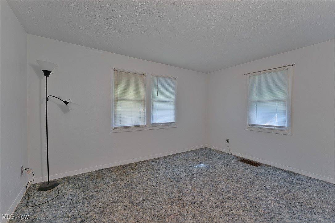 230 Westminster Avenue, Youngstown, OH 44515