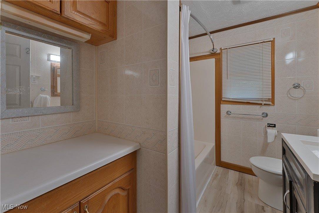 230 Westminster Avenue, Youngstown, OH 44515