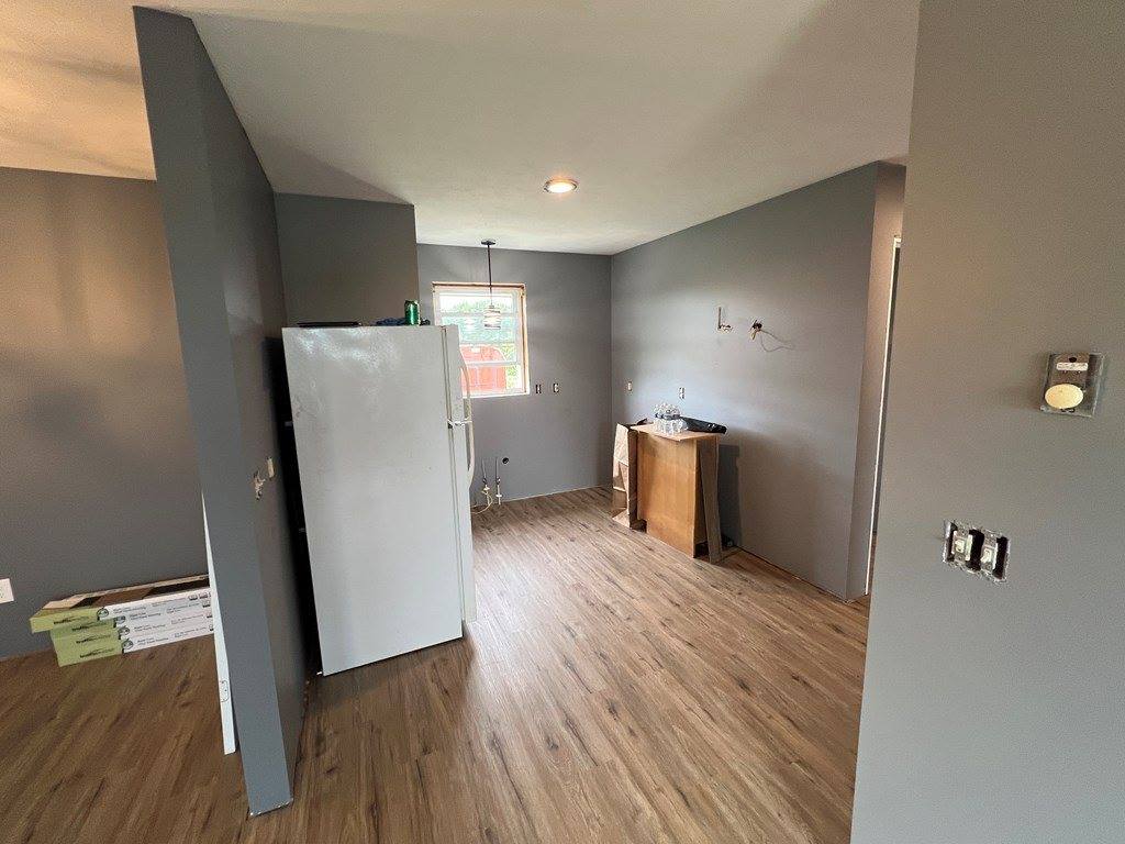 10081 Schwartzwalder Rd, Shreve, OH 44676