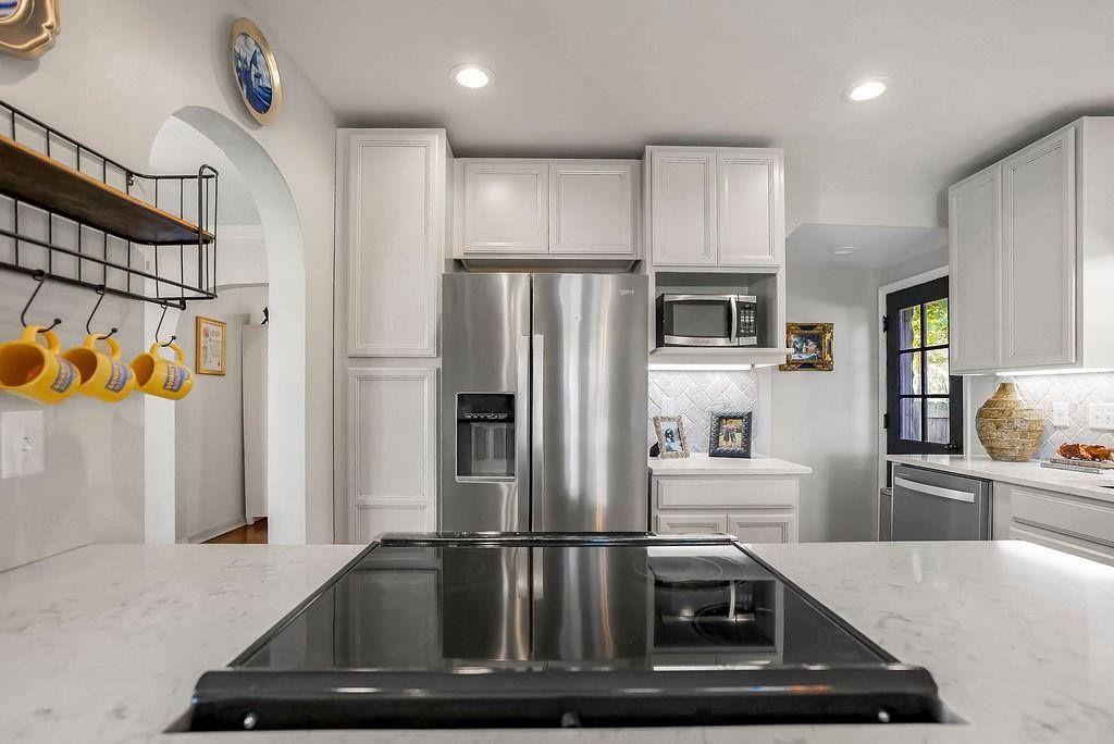 5845 Caenen Street, Shawnee, KS 66216