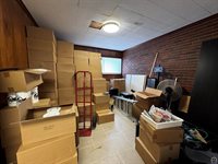 420 SW 33rd ST, Topeka, KS 66611