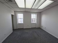 6820 Bergenline Ave, Guttenberg, NJ 07093