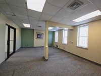 6820 Bergenline Ave, Guttenberg, NJ 07093