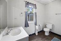 217 North Volutsia Ave, Wichita, KS 67214