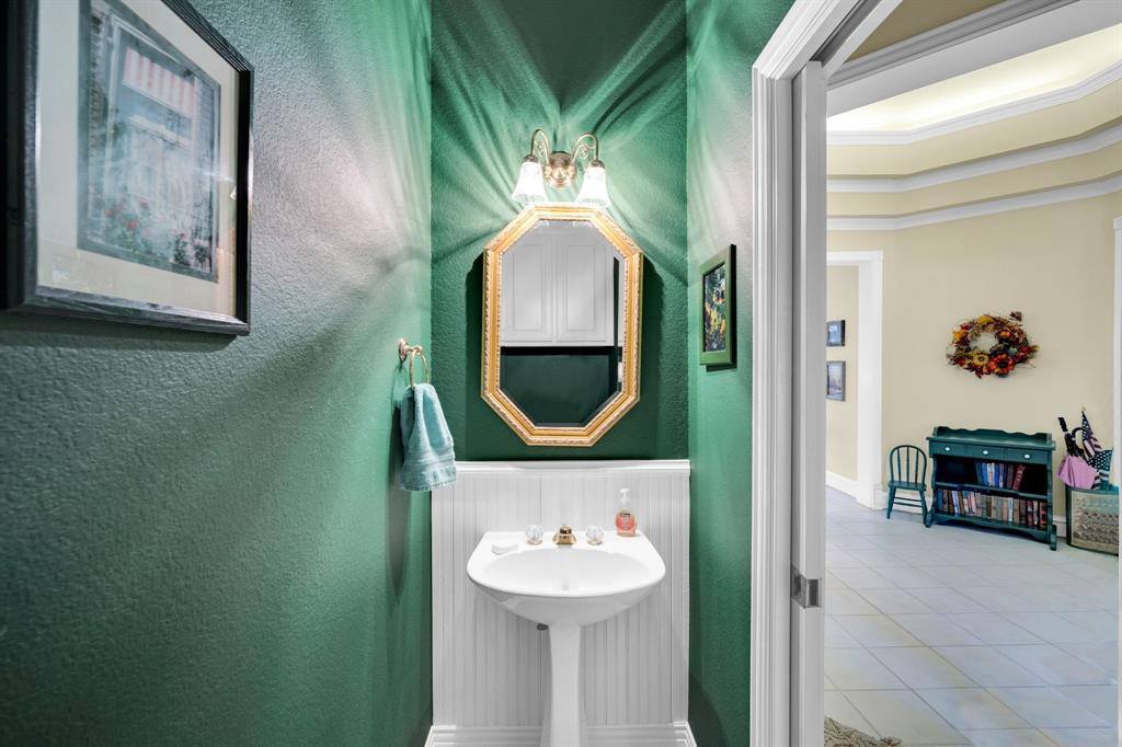 2616 Brookwood Drive, Mansfield, TX 76063