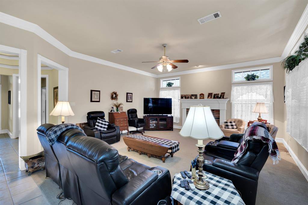 2616 Brookwood Drive, Mansfield, TX 76063