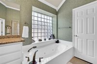 2616 Brookwood Drive, Mansfield, TX 76063