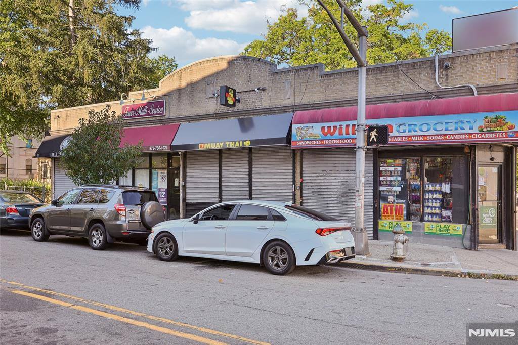 41-45 N Clinton, East Orange, NJ 07017
