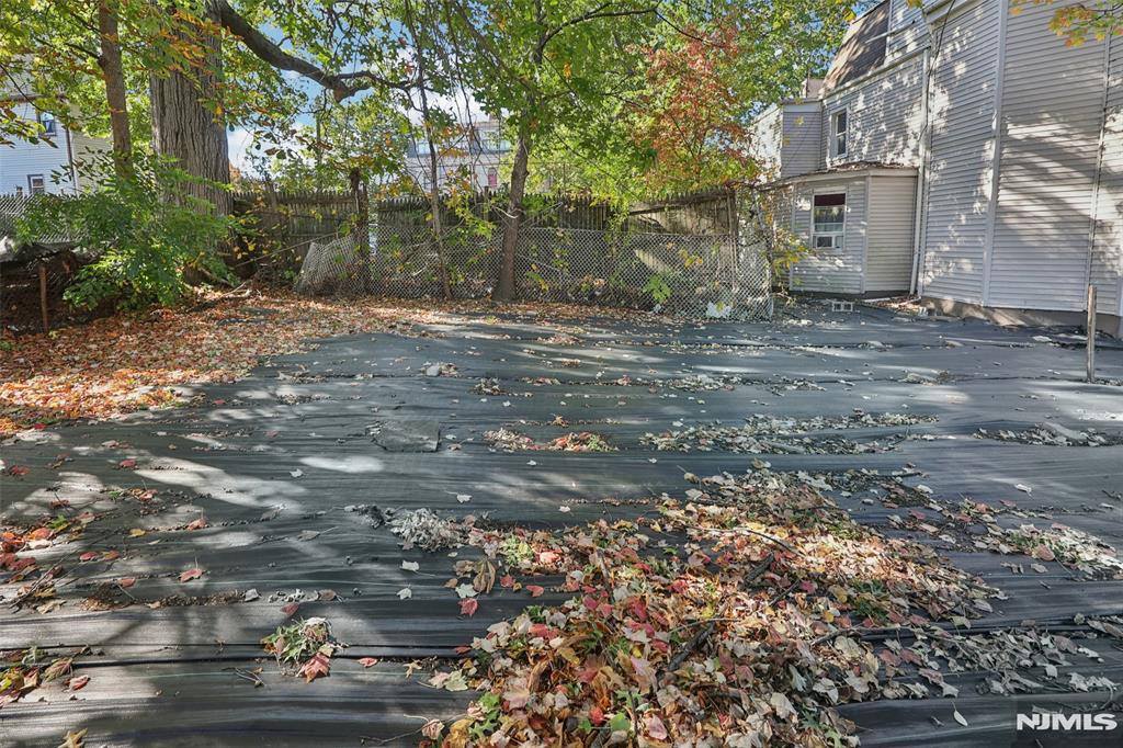 41-45 N Clinton, East Orange, NJ 07017