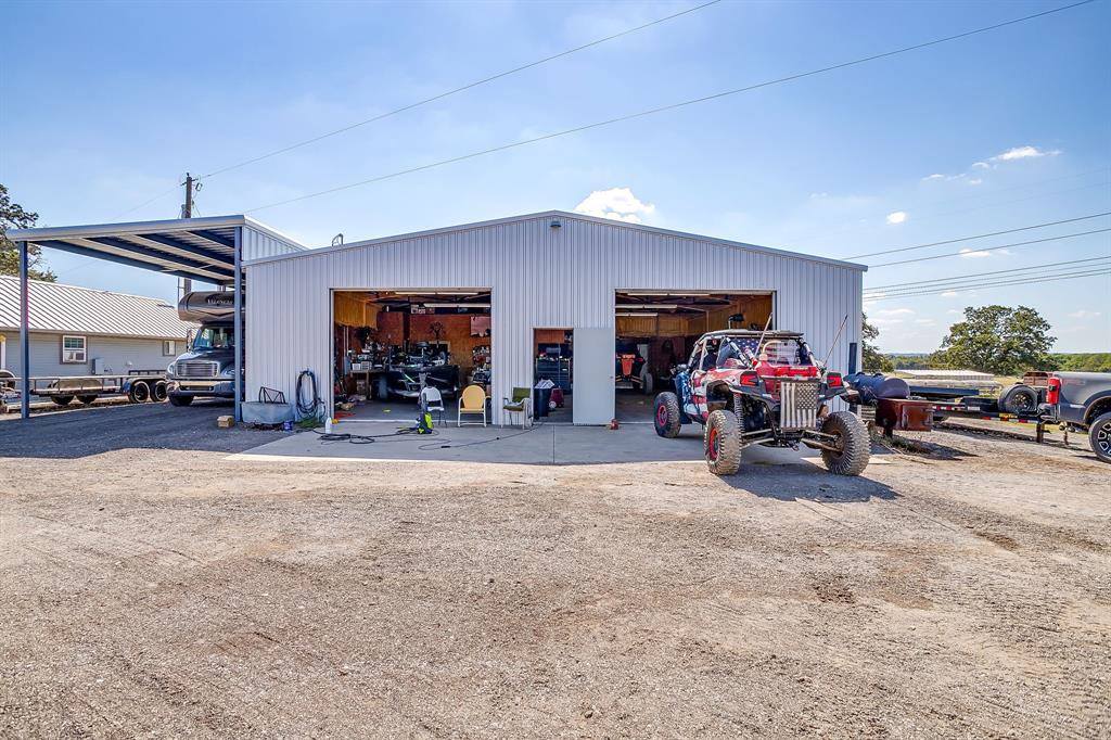 207 Trails End, Poolville, TX 76487