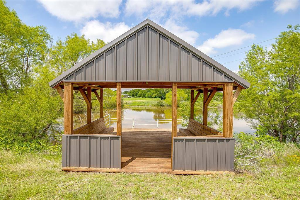 203 CR 4221, Decatur, TX 76234