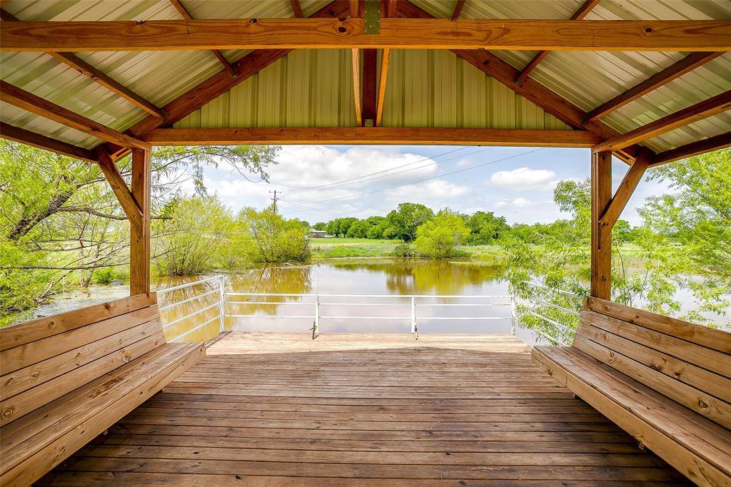 203 CR 4221, Decatur, TX 76234