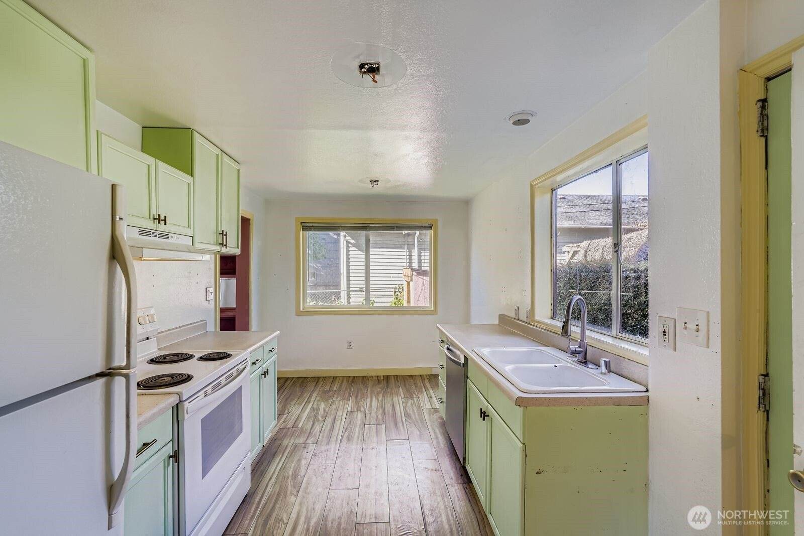 1707 22nd Avenue South, Seattle, WA 98144