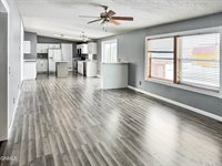 14275 Painted Woods Drive, Williston, ND 58801