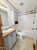 14275 Painted Woods Drive, Williston, ND 58801