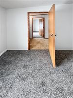 14275 Painted Woods Drive, Williston, ND 58801