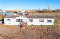 14275 Painted Woods Drive, Williston, ND 58801