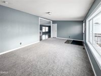 14275 Painted Woods Drive, Williston, ND 58801