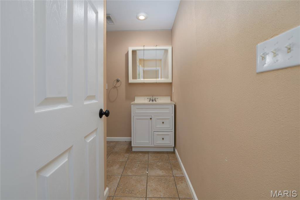 22880 Return Lane, Waynesville, MO 65583