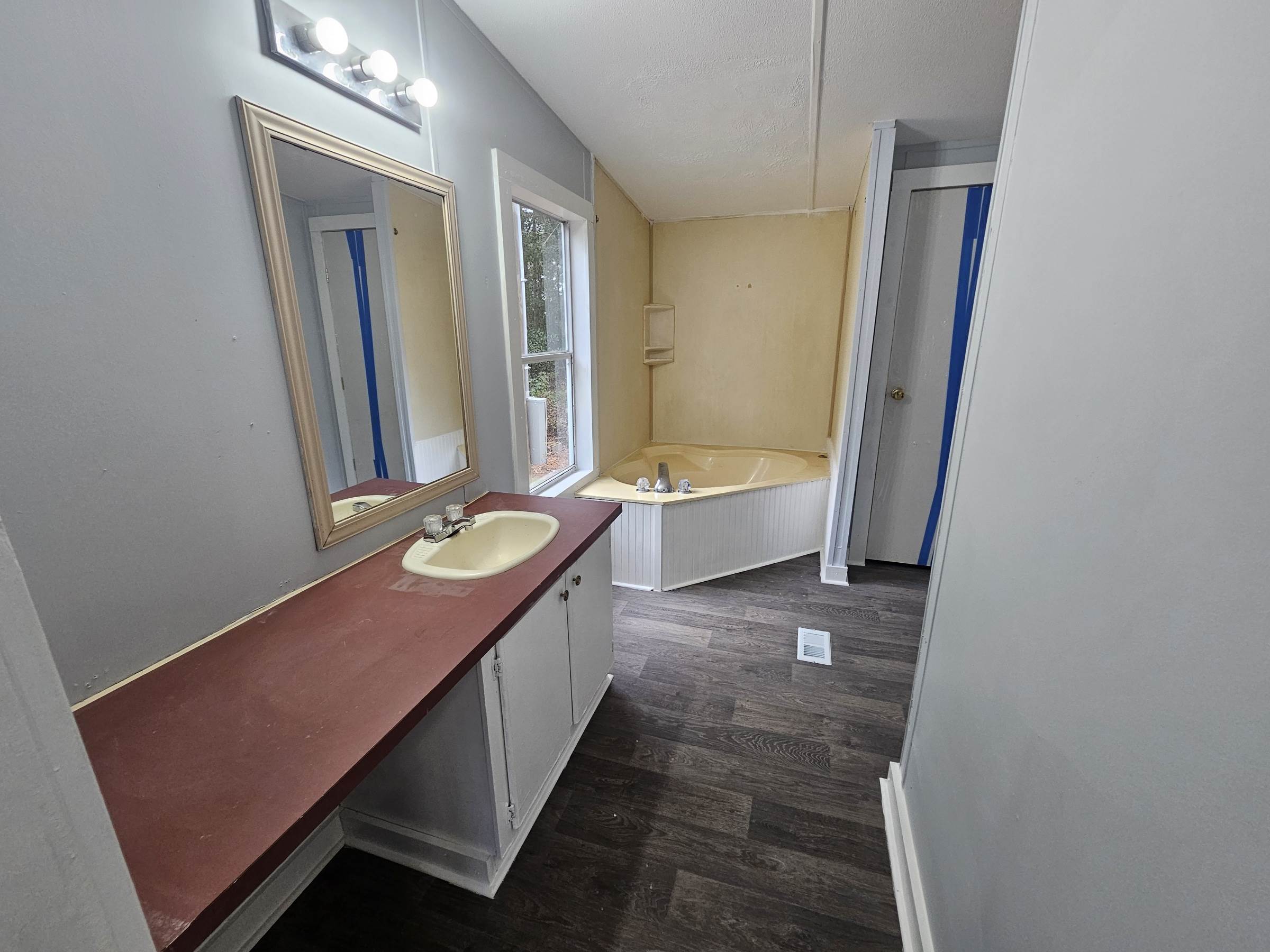 2786 Old Whitmire Hwy, Newberry, SC 29108