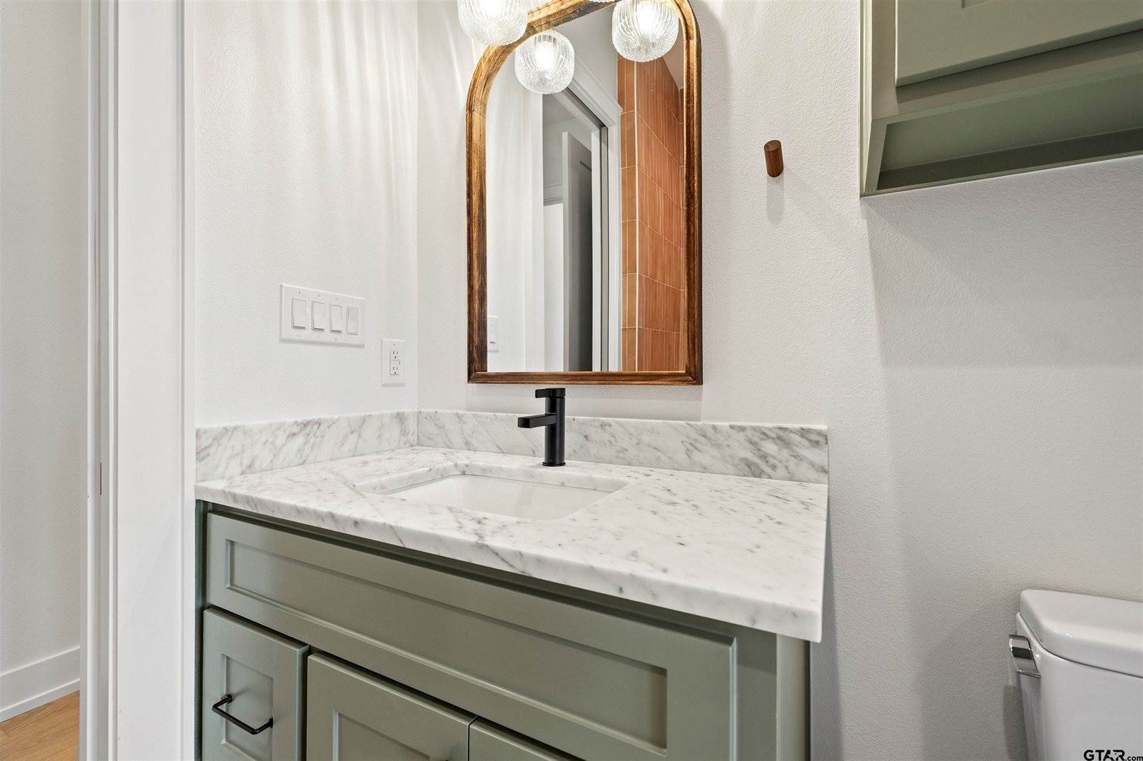 1915 Magnolia Trail, Tyler, TX 75703