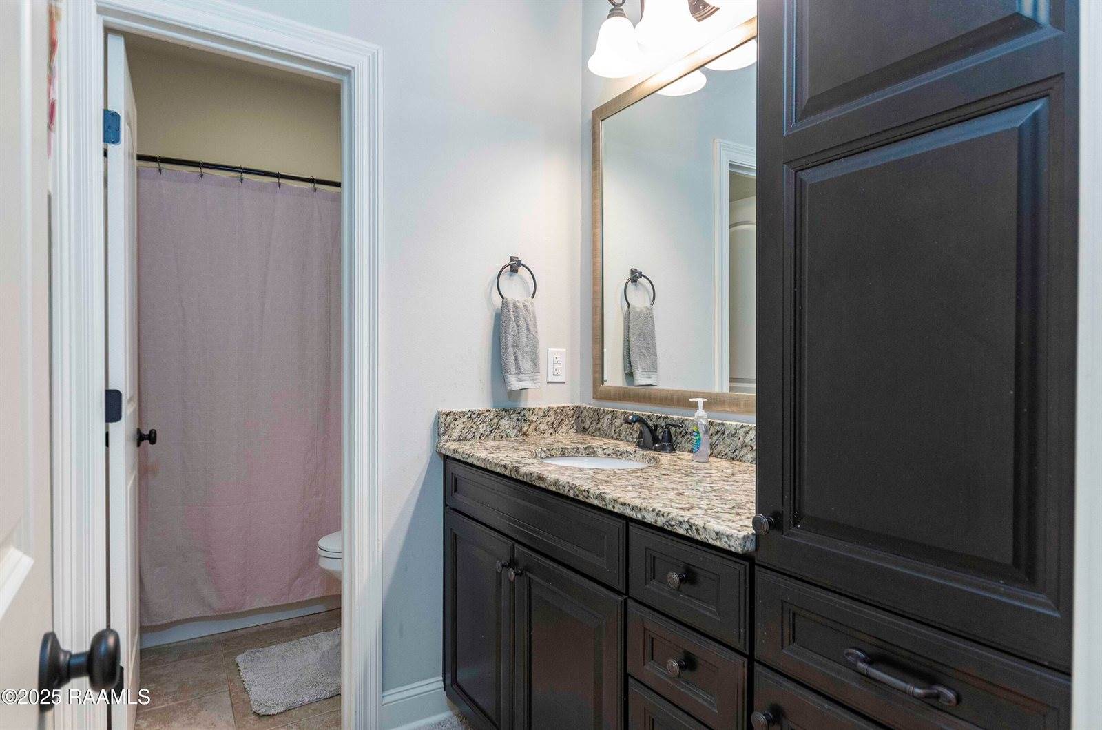 412 Bay Meadow Lane, Lafayette, LA 70507