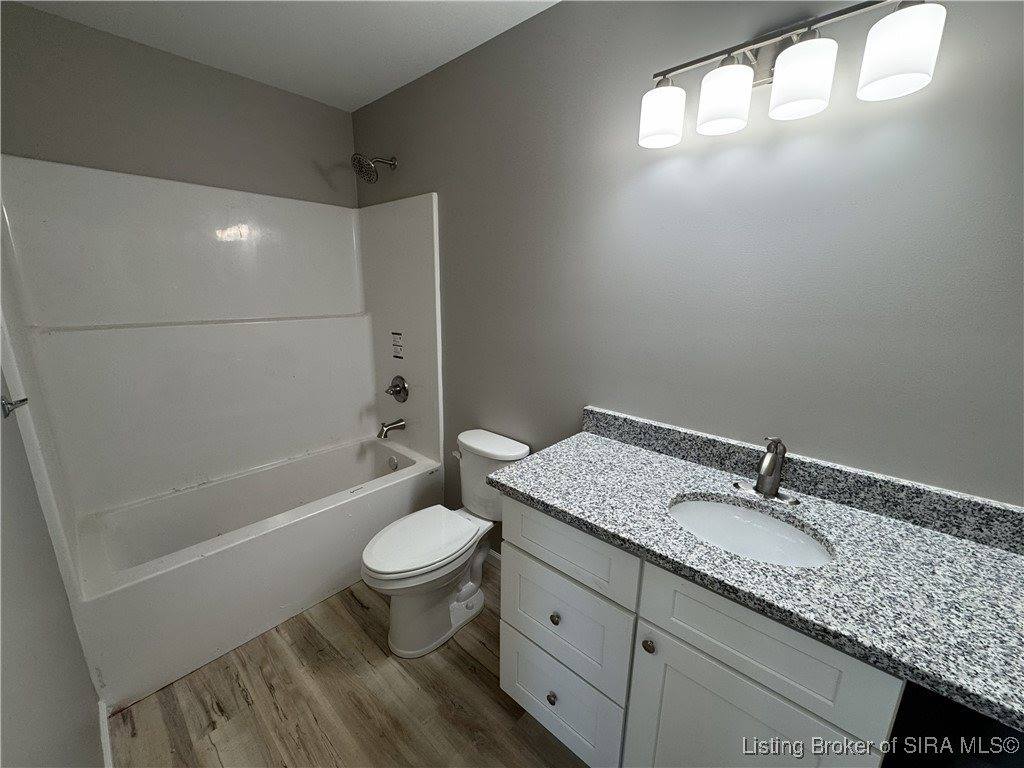 2022 North Greentree Boulevard, Clarksville, IN 47129