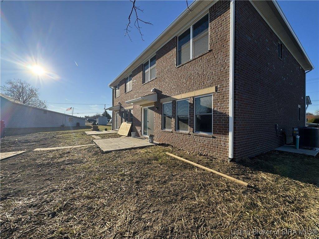 2022 North Greentree Boulevard, Clarksville, IN 47129