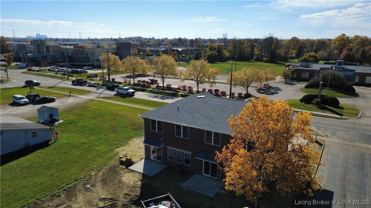 2022 North Greentree Boulevard, Clarksville, IN 47129