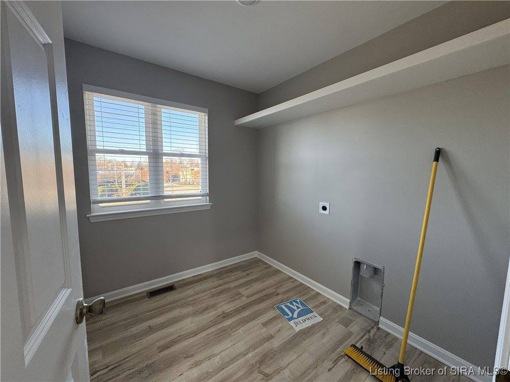 2020 North Greentree Boulevard, Clarksville, IN 47129