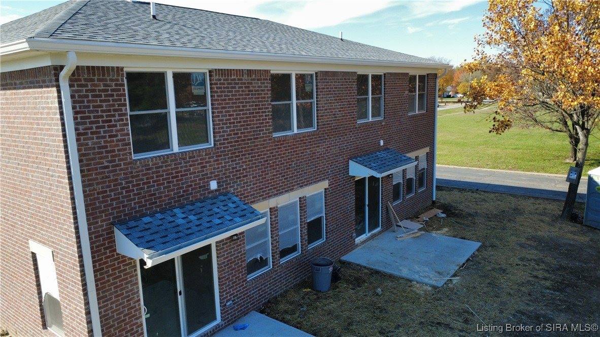 2020 North Greentree Boulevard, Clarksville, IN 47129