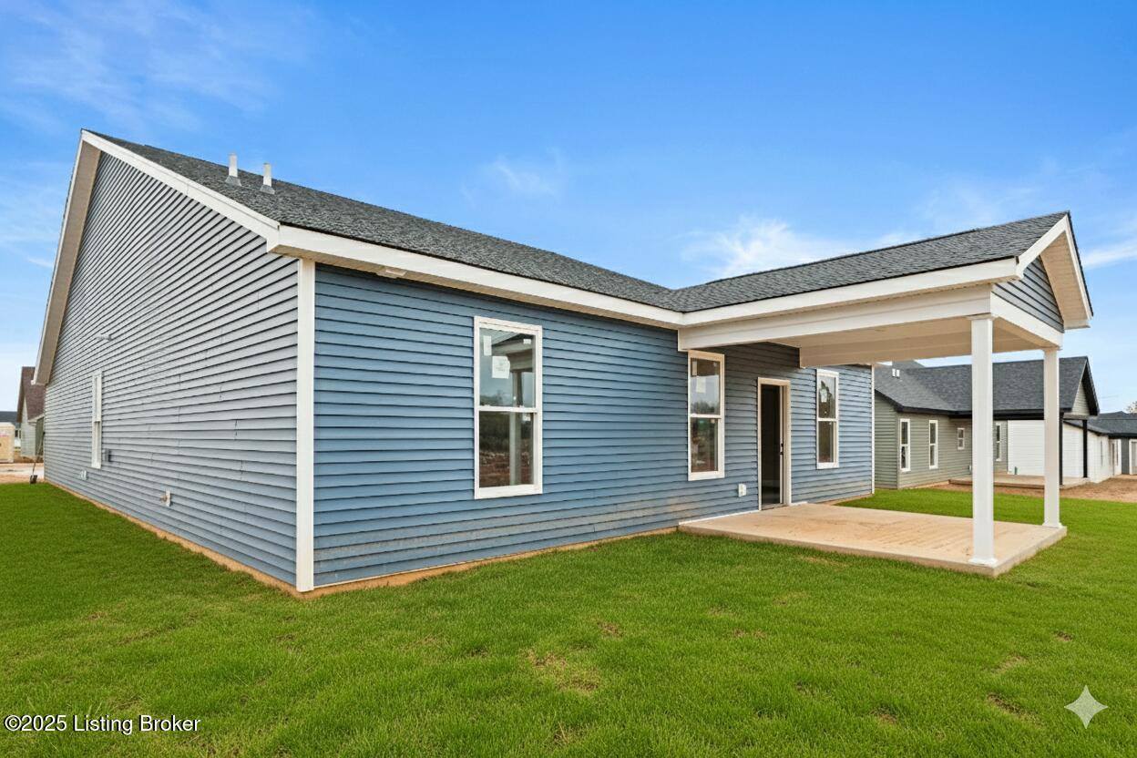 24 Betty Boyd Ln, Brandenburg, KY 40108