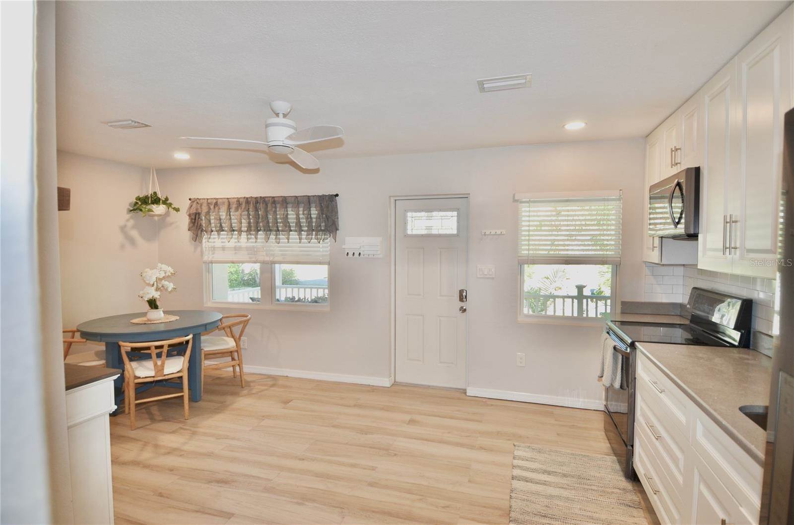 411 Pameto Road, Nokomis, FL 34275