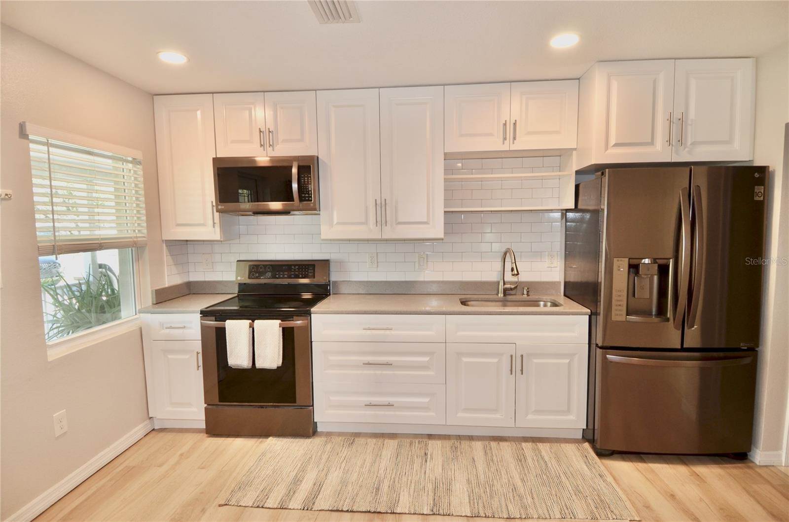 411 Pameto Road, Nokomis, FL 34275