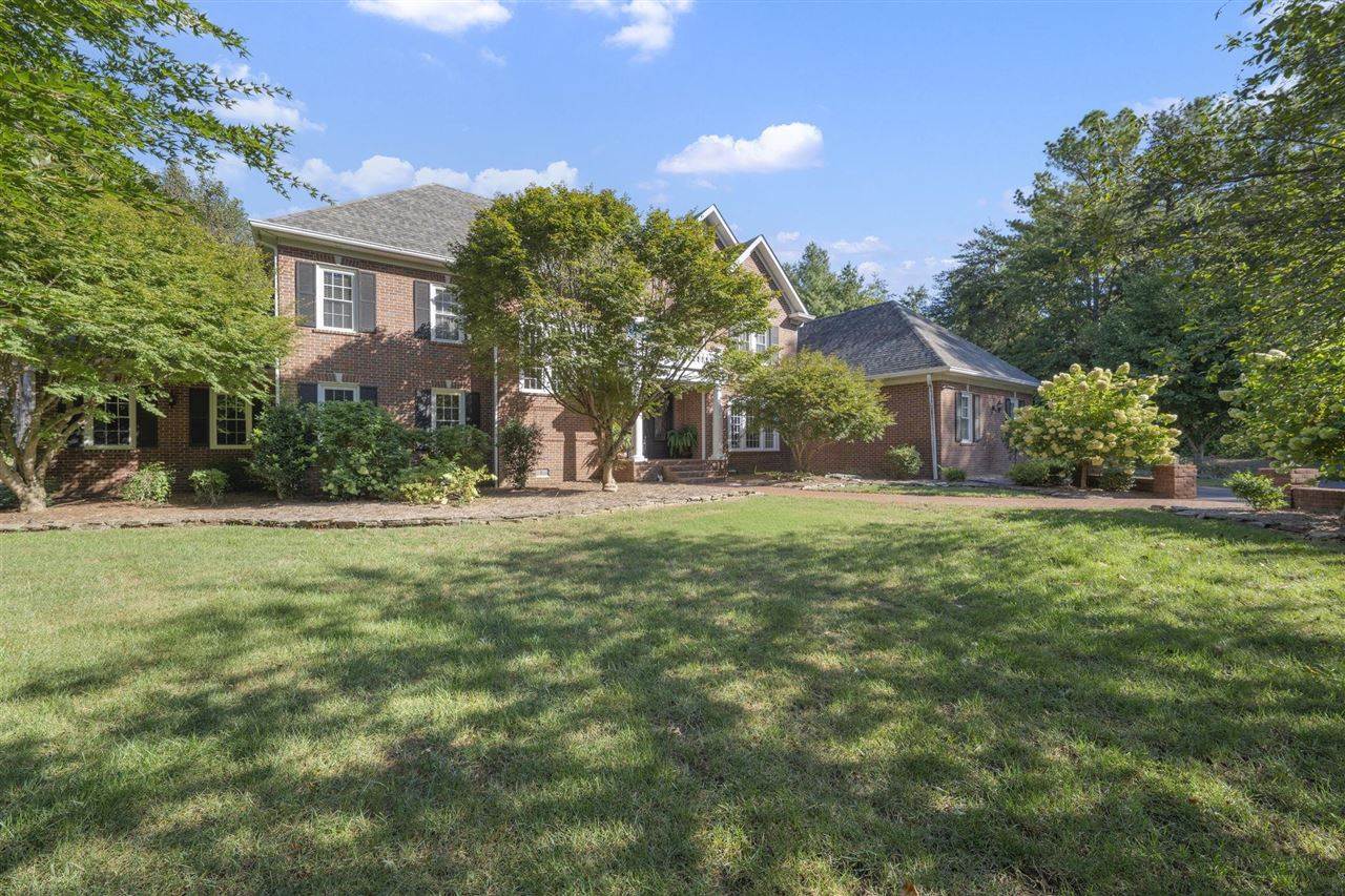 801 Covington Grove Boulevard, Bowling Green, KY 42104