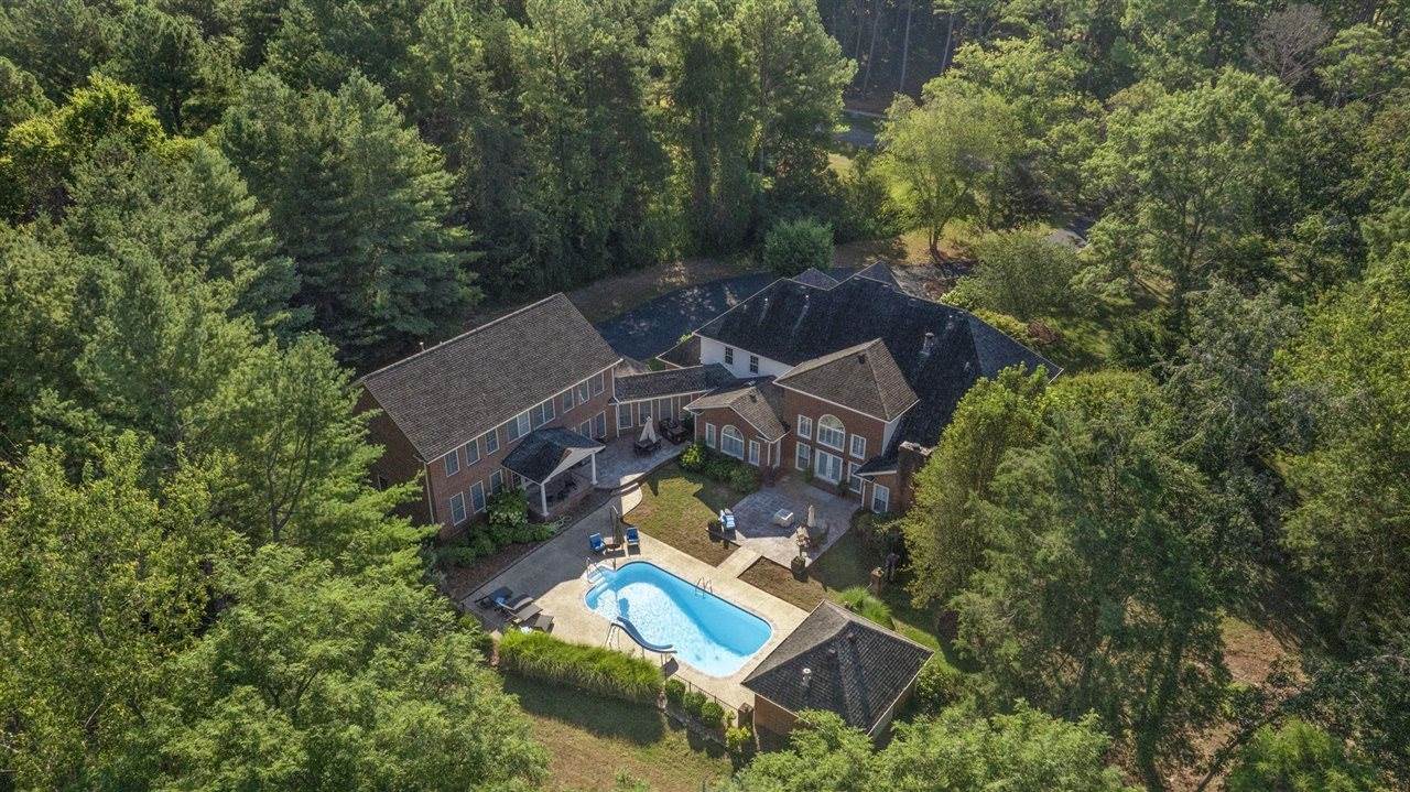 801 Covington Grove Boulevard, Bowling Green, KY 42104