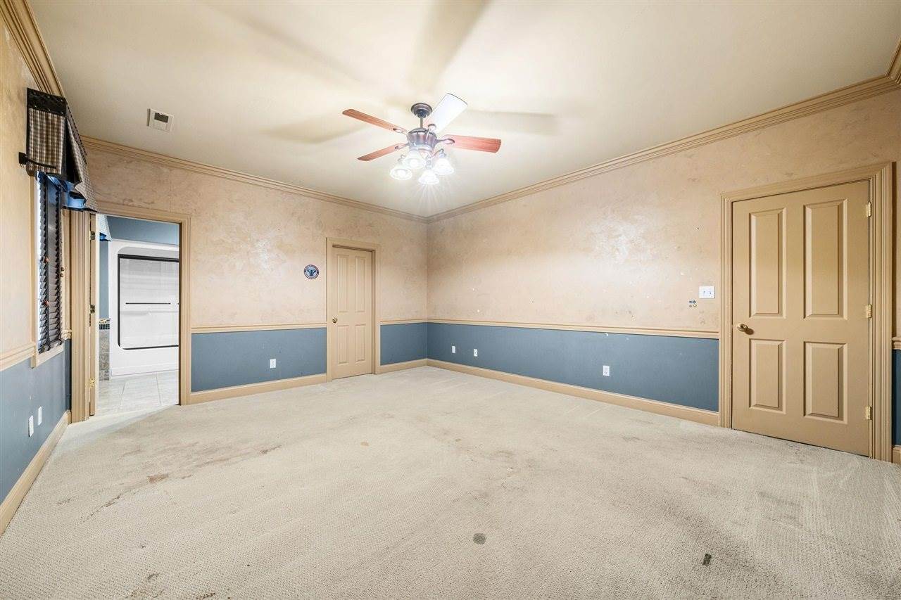 801 Covington Grove Boulevard, Bowling Green, KY 42104